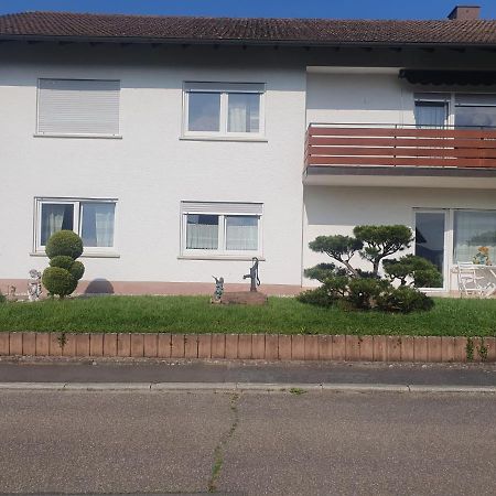Ferienwohnung Freudenberg Freudenberg am Main Buitenkant foto
